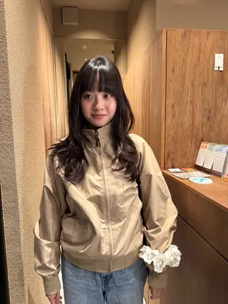 ロング hina 🛋️ブリーチカラーのヘアスタイル