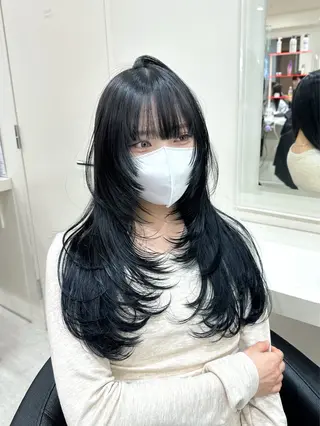ロング カラー ヘアアレンジ 艶カラー/ハイトーン /レイヤーカットのヘアスタイル