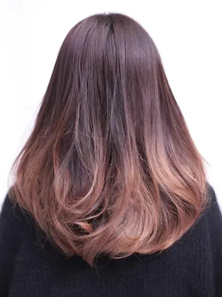 ロング rEINE Suzukiのヘアスタイル