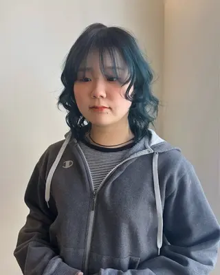 ミディアム カラー JOULE'S natsukiのヘアスタイル