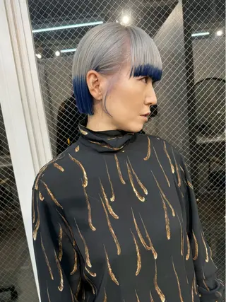 ショート カラー ヘアアレンジ lani ブリーチ /ダブルカラーのヘアスタイル