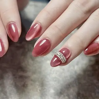ネイル nailsalon　blast所属・atelier　 univ.のネイルデザイン