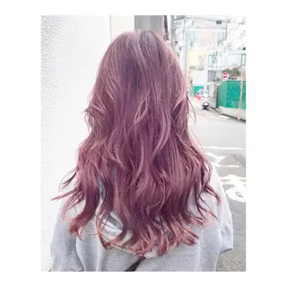 ロング 白髪ぼかし×デザイン 🕊️🫧ホウジョウのヘアスタイル
