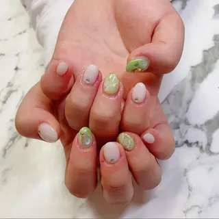 ロング カラー ネイル Q Free nailsのネイルデザイン