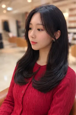 ロング ORO池田店　日向 春喜のヘアスタイル