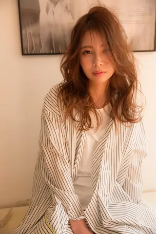 セミロング パーマ ○HITOMI ○のヘアスタイル