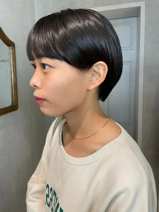 ショート カラー ナチュラル透明感🌱 小山美樹子のヘアスタイル