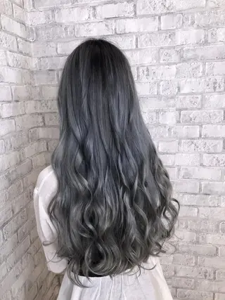 ロング カラー ヘアアレンジ 秋山 幸太のヘアスタイル