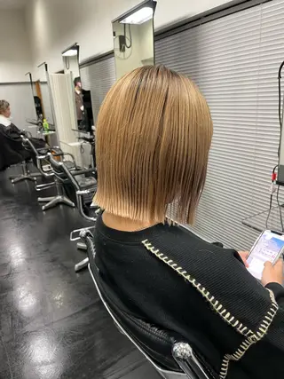 ミディアム 湯川 未咲希のヘアスタイル