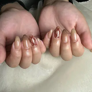ネイル 里見 麗のネイルデザイン