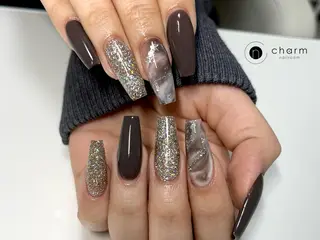 ネイル ネイルルーム チャームのネイルデザイン