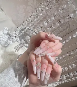 カラー AIN Nailのネイルデザイン