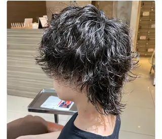 ミディアム パーマ フェザーパーマ/ ダブルカラー/藤田のヘアスタイル