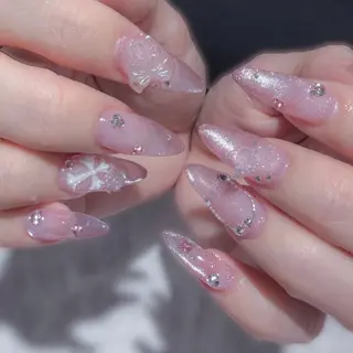 ネイル ユカ‎𖤐y2k/ 堺筋本町/心斎橋のネイルデザイン