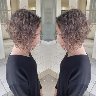 ミディアム カラー grand juteのヘアスタイル