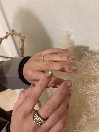 ネイル 小谷 ほのかのネイルデザイン