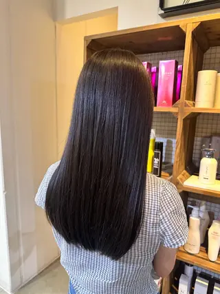 ロング カラー 聖菜/ hina /レイヤー/艶カラーのヘアスタイル