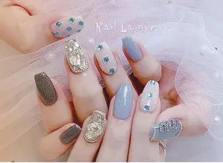 ネイル hikikibyee ♡のネイルデザイン