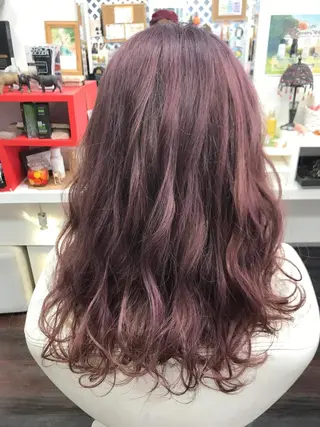 ロング カラー 岩谷/ブリーチ 🪽透明感カラーのヘアスタイル