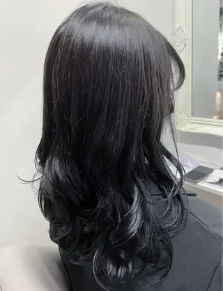 セミロング 松村 あづみのヘアスタイル