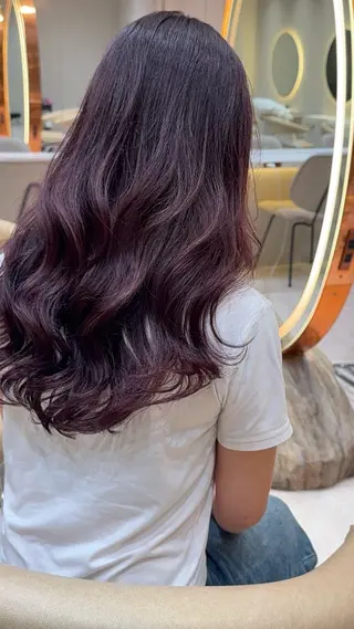 セミロング カラー 縮毛矯正✨🫧 レイヤー川村利幸のヘアスタイル