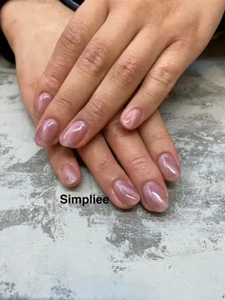 ネイル シンプリーワン 渋谷店🪄MOENAのネイルデザイン