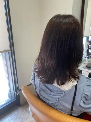 ミディアム カラー サプリームヘア 飯田みち瑠のヘアスタイル