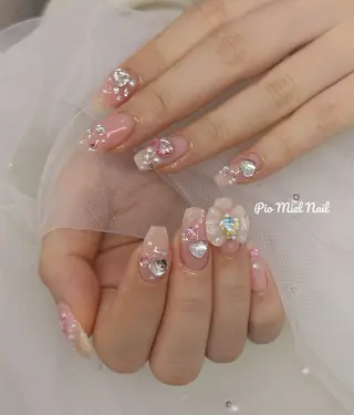 ネイル HANA 長さだしのネイルデザイン