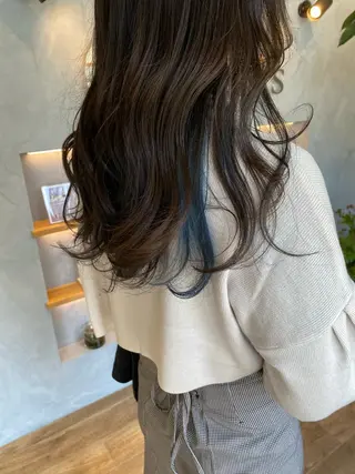 セミロング カラー 福田 ボブ.ウルフのヘアスタイル