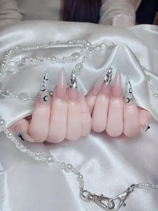 ネイル Queen Nail Salonのネイルデザイン
