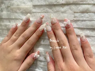 ネイル BeauJu by Luana Nailのネイルデザイン