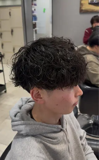 メンズ 野村安芸 /特殊パーマのヘアスタイル