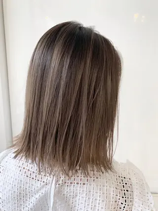 ミディアム カラー ヘアアレンジ 【公式】amble luxe池袋東口🩷のヘアスタイル