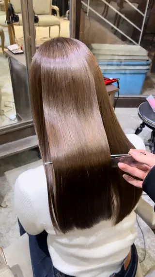 ロング 美髪矯正 透明感 カラー⭐️ユウキのヘアスタイル