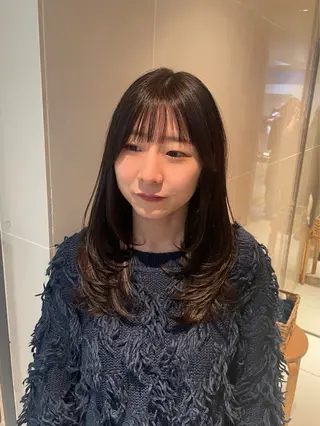 セミロング 🌱艶髪ストレート✨ 🦖せりか🦖のヘアスタイル