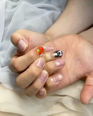 ネイル 𝐠𝐨𝐫𝐢 𝐧𝐚𝐢𝐥のネイルデザイン