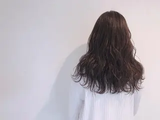 セミロング カラー 伊藤 さやかのヘアスタイル