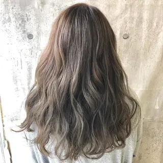 ロング カラー 菅沢 奈生のヘアスタイル