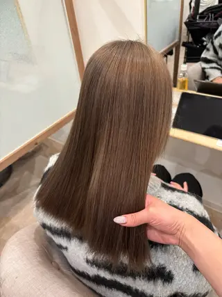 カラー Carrefour OHANA　ayuのヘアスタイル