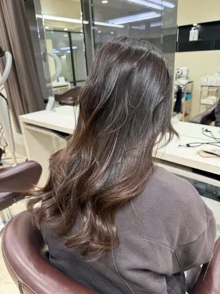 ロング TAYA大阪上本町所属・十場【髪質改善】 【ダブルカラー】のヘアスタイル