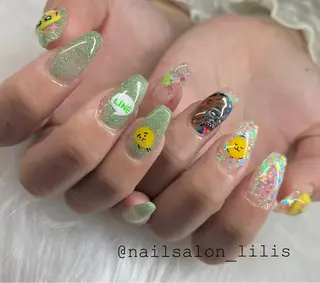 ネイル nailsalon Lilisのネイルデザイン