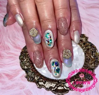 ネイル CROWN プライベートサロンのネイルデザイン