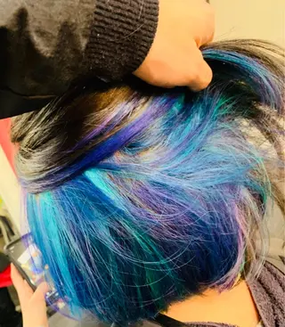 ミディアム 松本 和人のヘアスタイル