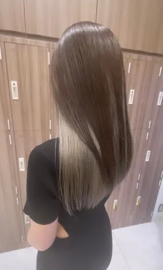 カラー 【複雑履歴ブリーチ】 中村　玲仁のヘアスタイル
