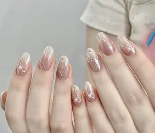 ネイル エリ🫧 nail池袋東口のネイルデザイン