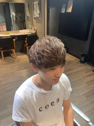 ミディアム メンズ 鹿児島 TSUBASAのヘアスタイル
