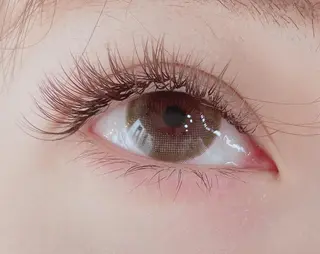 マツエク・マツパ LiLi Lash所属・遠山 有里のマツエク・マツパデザイン