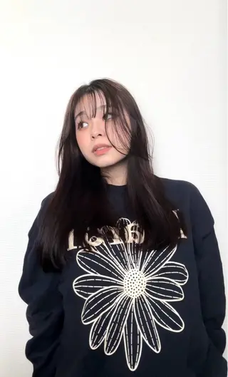 セミロング エクステ・セット 専門店Sleekのヘアスタイル