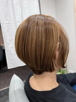 ショート カラー liL  hair サトウリョウタのヘアスタイル