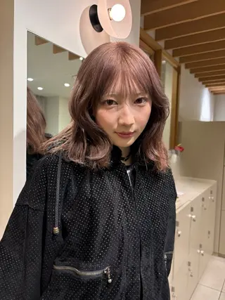 ミディアム カラー 似合わせカットカラー りおなのヘアスタイル